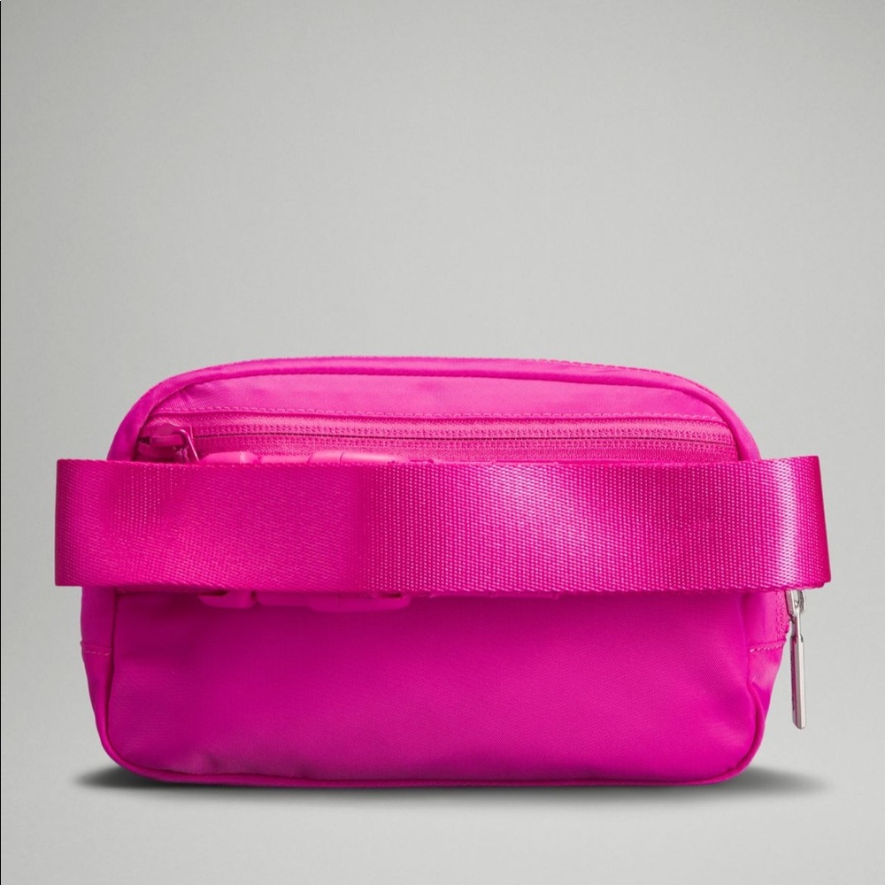 SONIC PINK Everywhere Belt Bag 1L - Picture 3 of 6